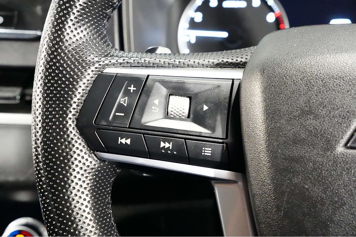2022 Mitsubishi Outlander LS ZM