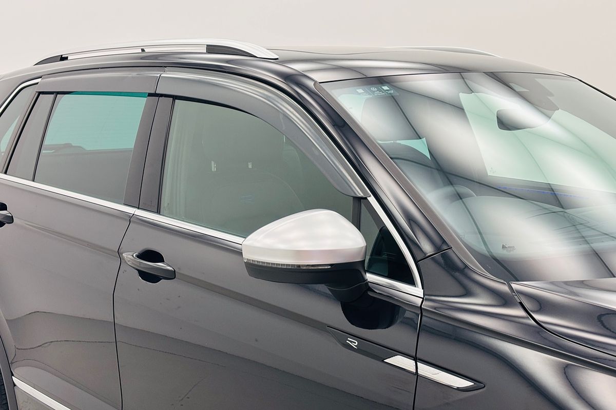 MY23 Volkswagen Tiguan 110TSi Life 6-Speed DSG