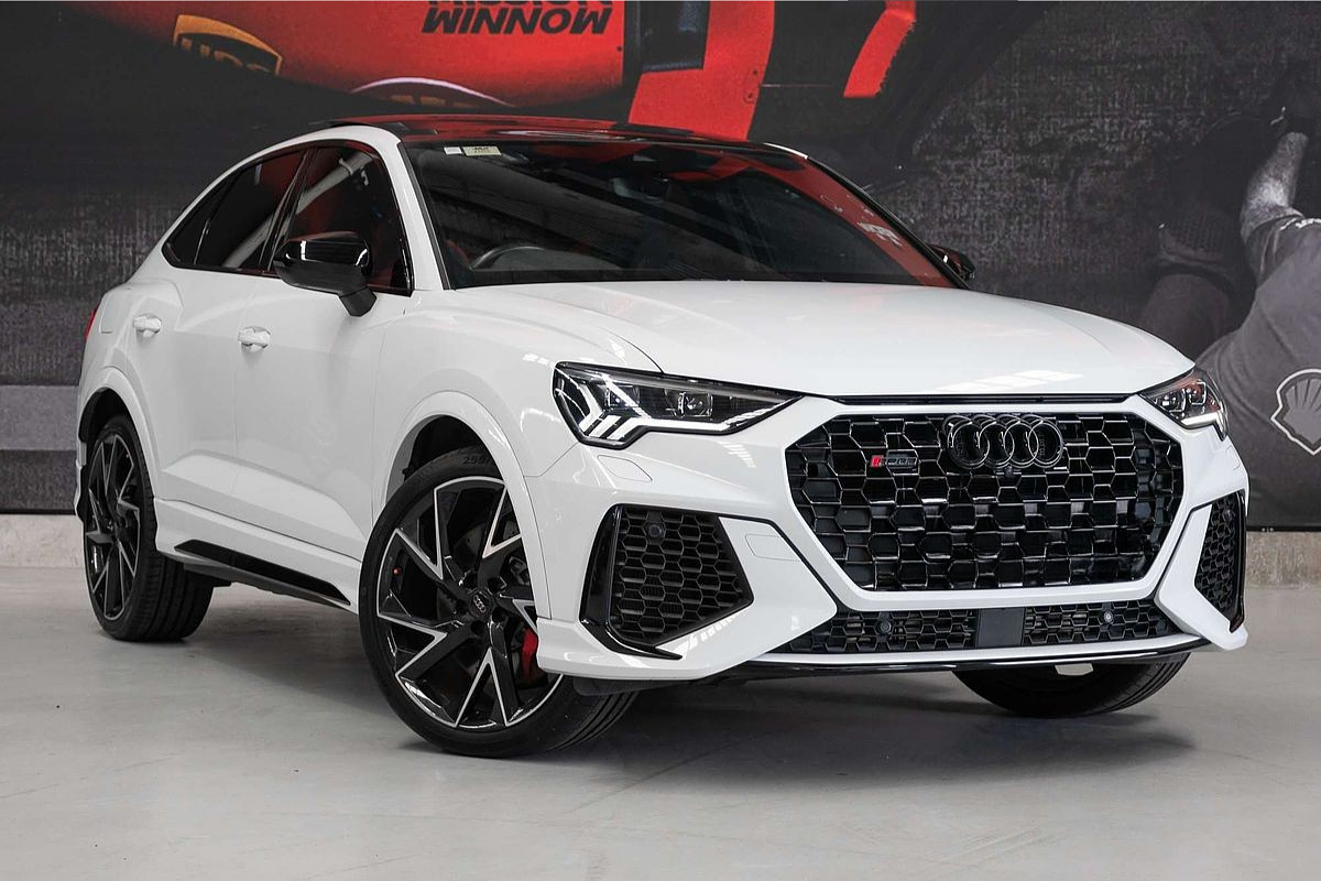 2020 Audi RS Q3 F3