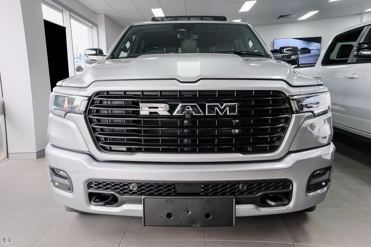 2025 RAM 1500 Laramie Sport Hurricane SO RamBox DT 4X4 SWB