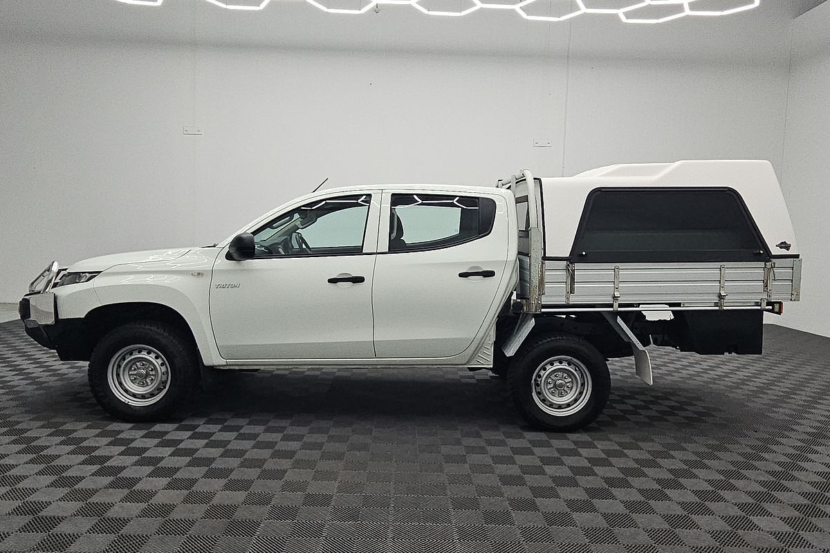 2021 Mitsubishi Triton GLX MR 4X4