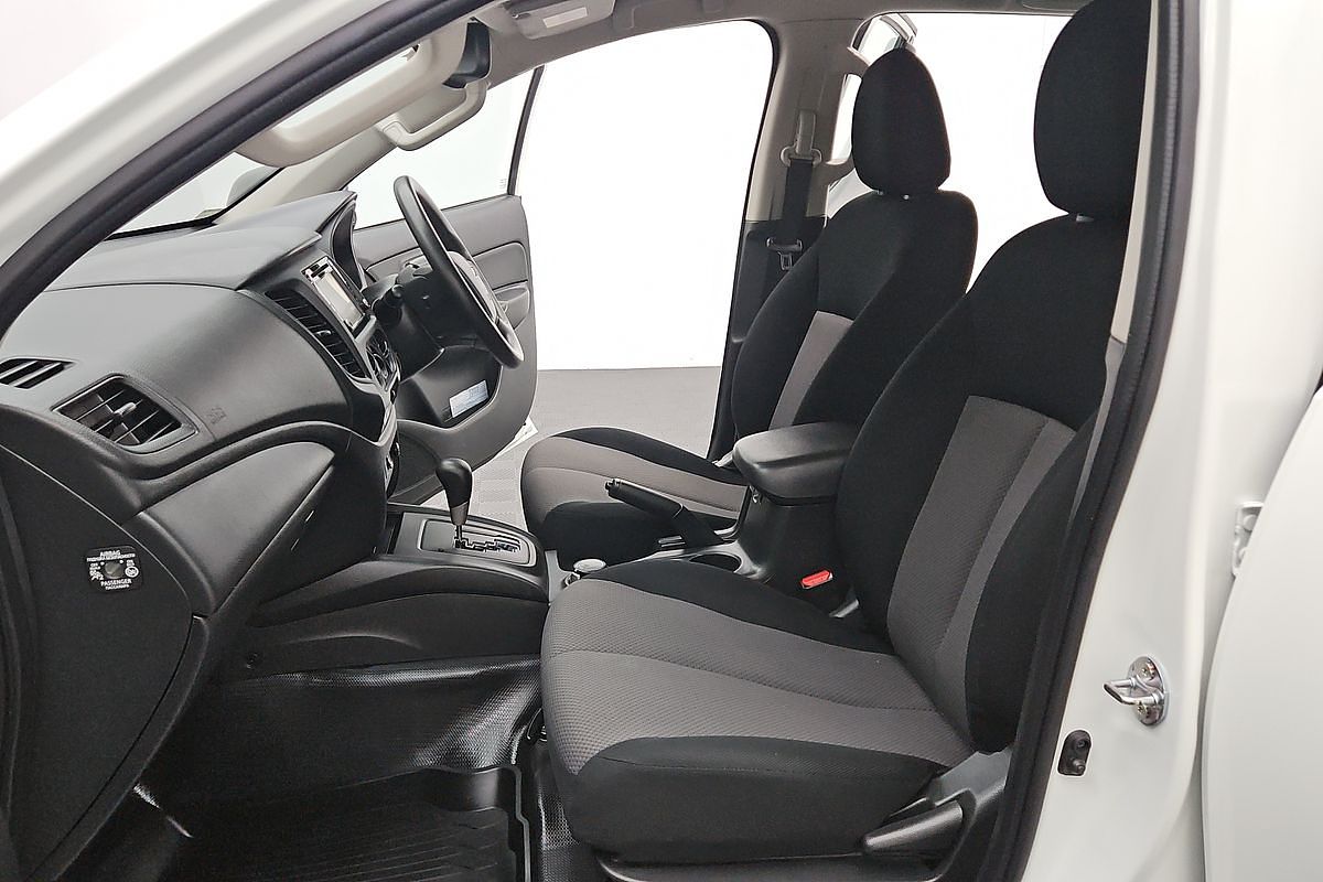 2021 Mitsubishi Triton GLX MR 4X4
