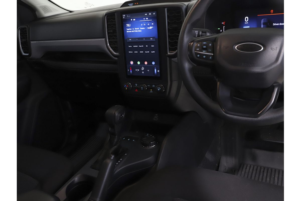 Ford Ranger 2024.00 DOUBLE CAB PICKUP XL . 2.0L SiT DSL 6 SPD AUTO 4x4 .