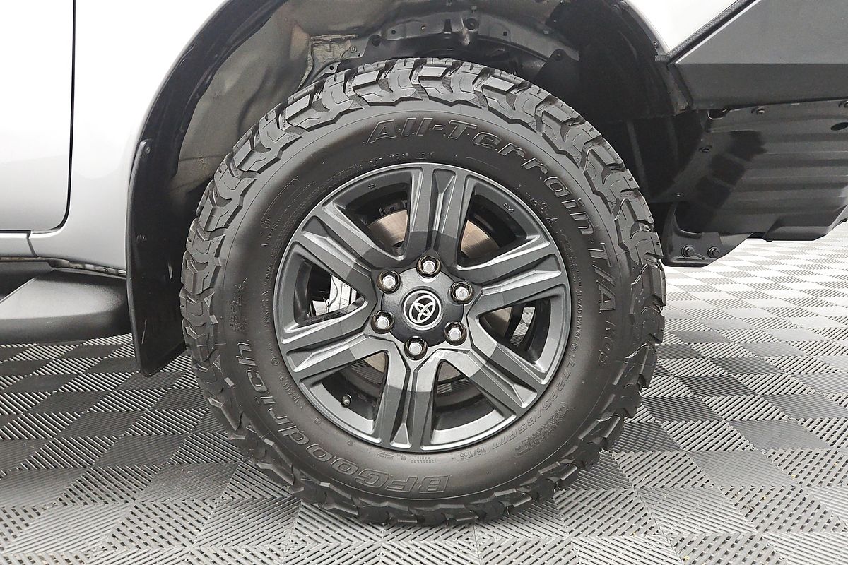 2023 Toyota Hilux SR GUN126R 4X4