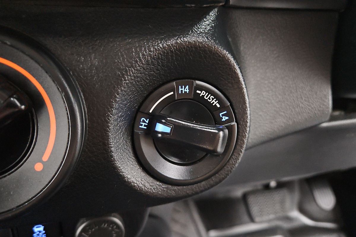 2023 Toyota Hilux SR GUN126R 4X4