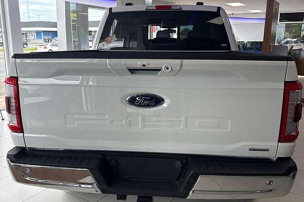 2023 Ford F-150 Lariat 4X4 SWB thumb-2