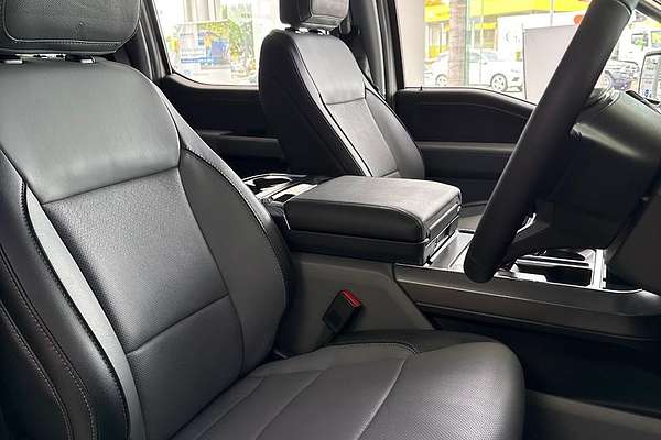 2023 Ford F-150 Lariat 4X4 SWB thumb-10