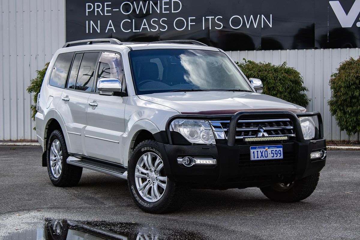 2017 Mitsubishi Pajero Exceed NX