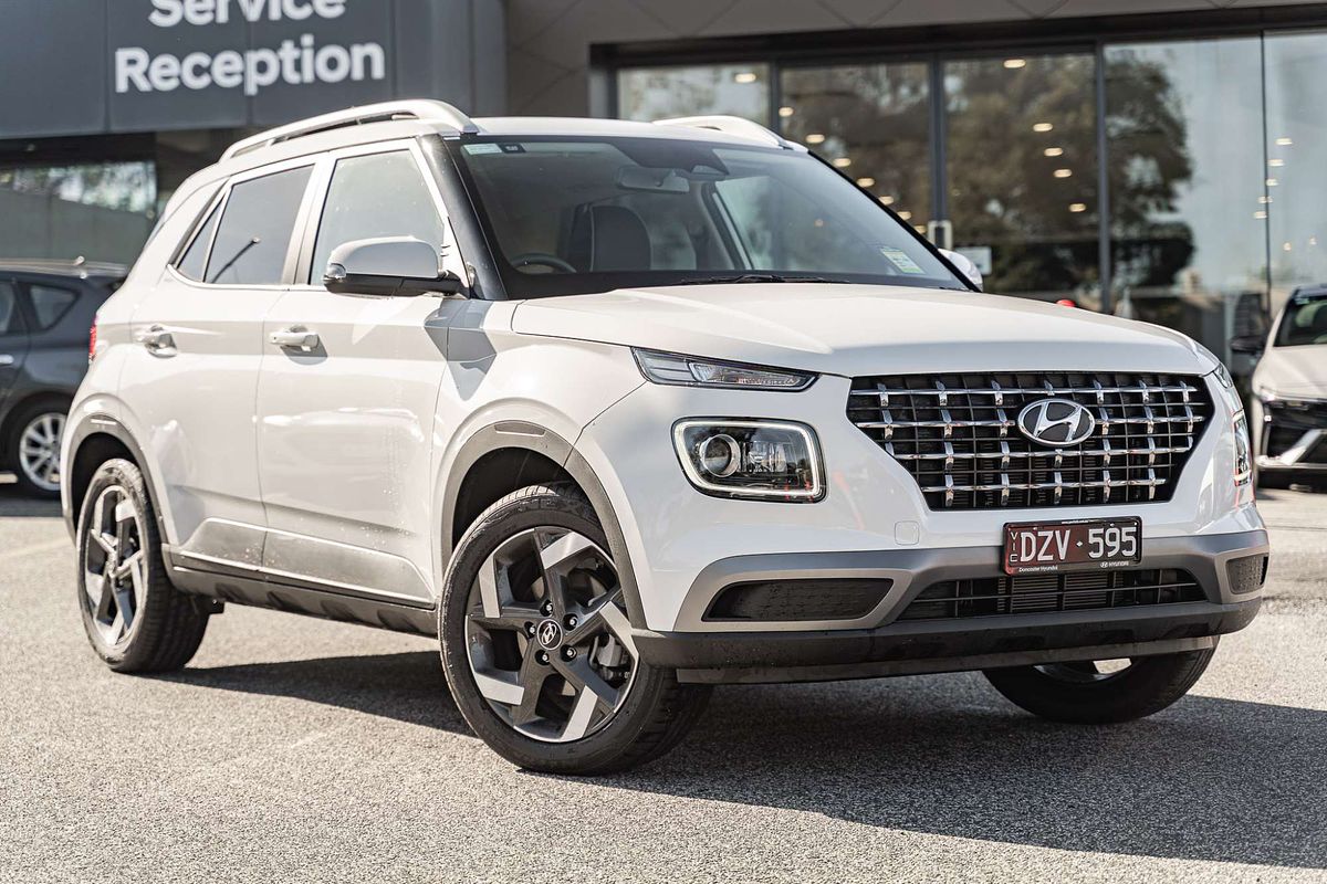 2025 Hyundai Venue Elite QX.V5