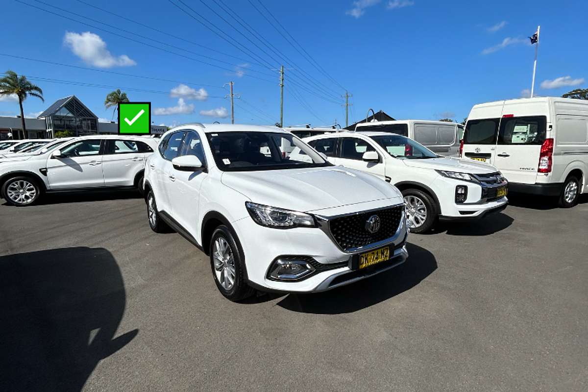 2024 MG HS Vibe SAS23