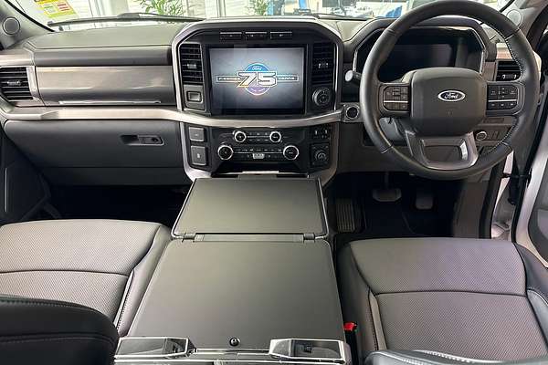 2023 Ford F-150 Lariat 4X4 SWB thumb-7