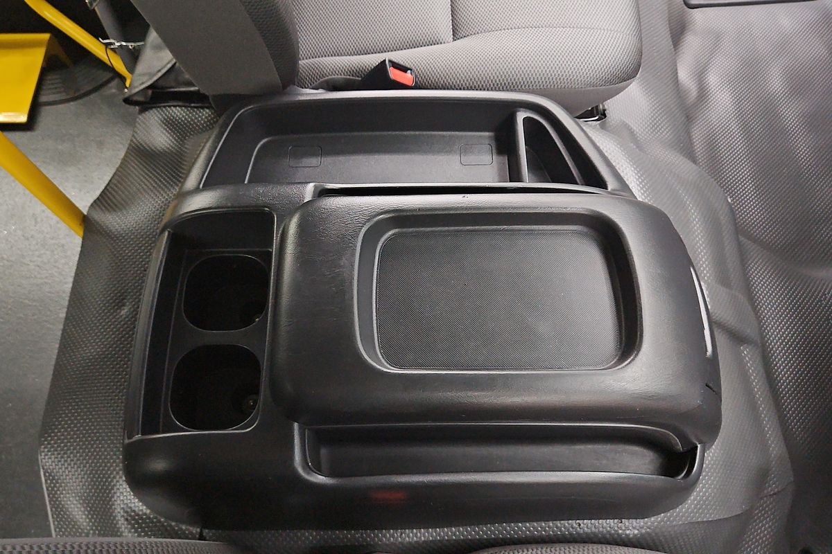 2019 Toyota Hiace Commuter KDH223R ELWB High Roof