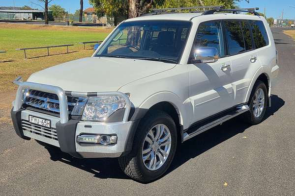 2018 Mitsubishi Pajero GLX NX