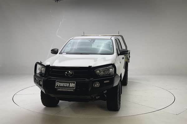 2021 Toyota Hilux Workmate GUN125R 4X4 thumb-2