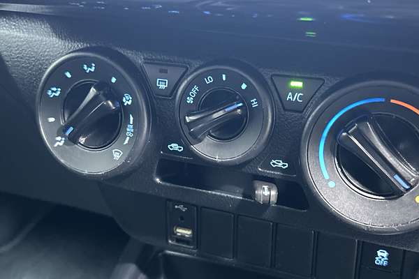 2021 Toyota Hilux Workmate GUN125R 4X4 thumb-15