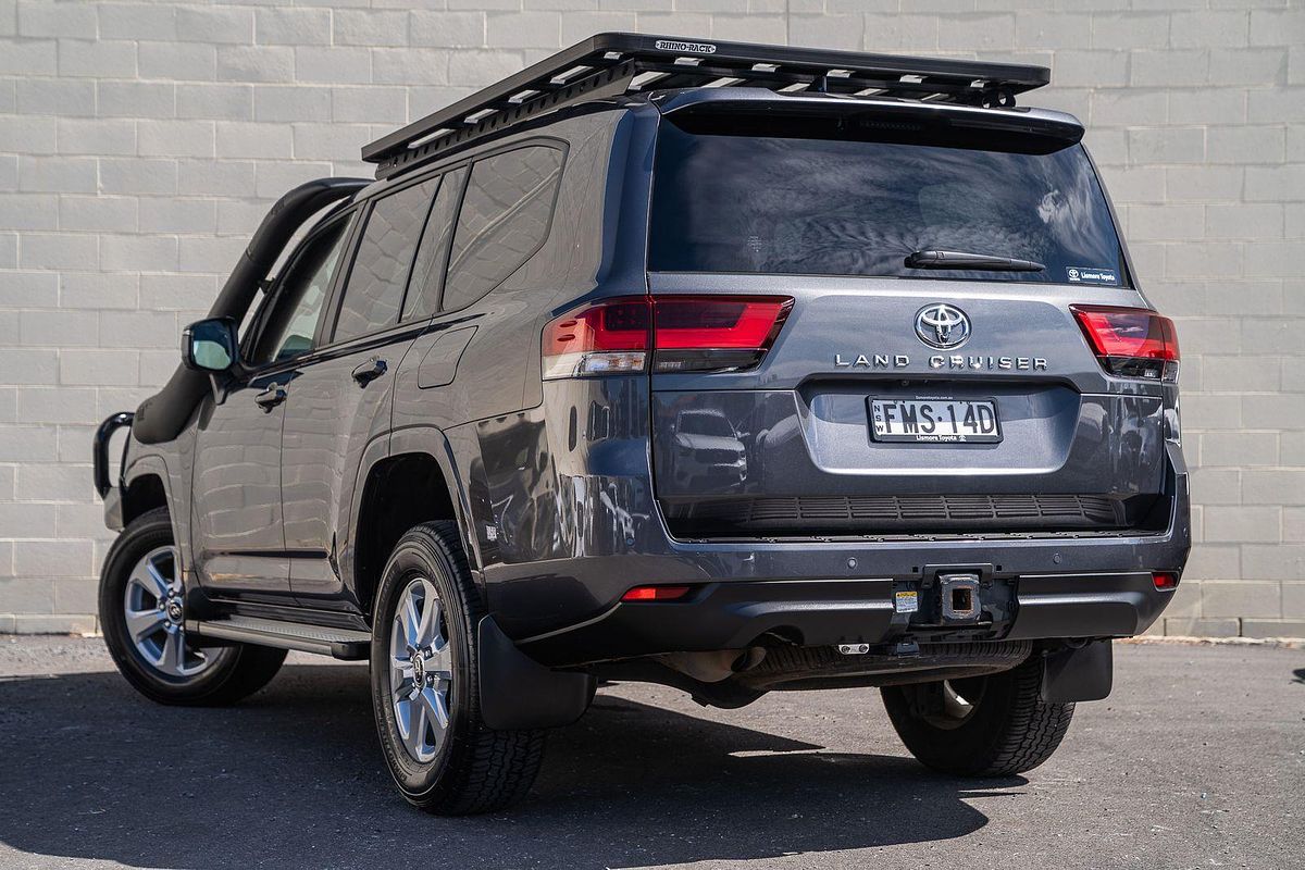 2024 Toyota Landcruiser GXL FJA300R