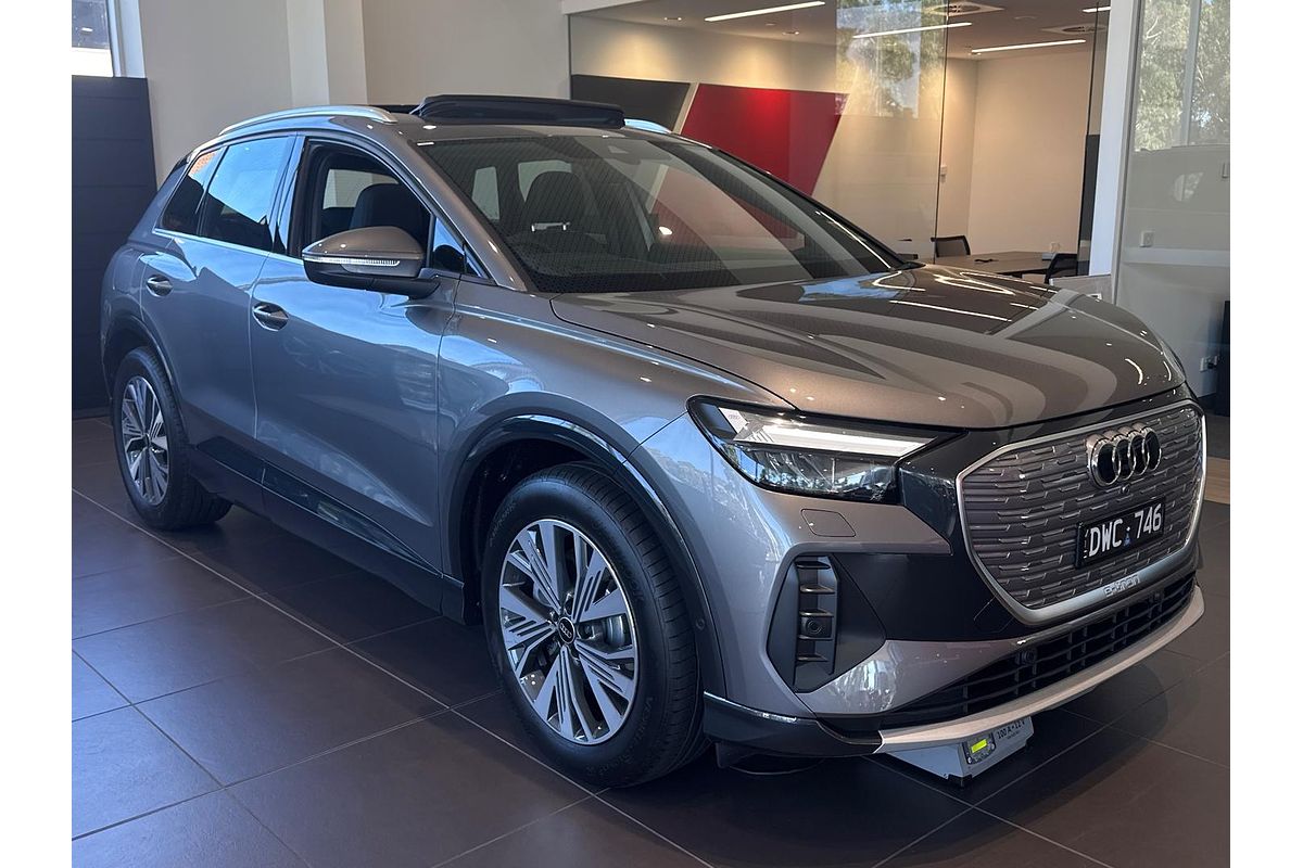 2025 Audi Q4 e-tron 45 F4