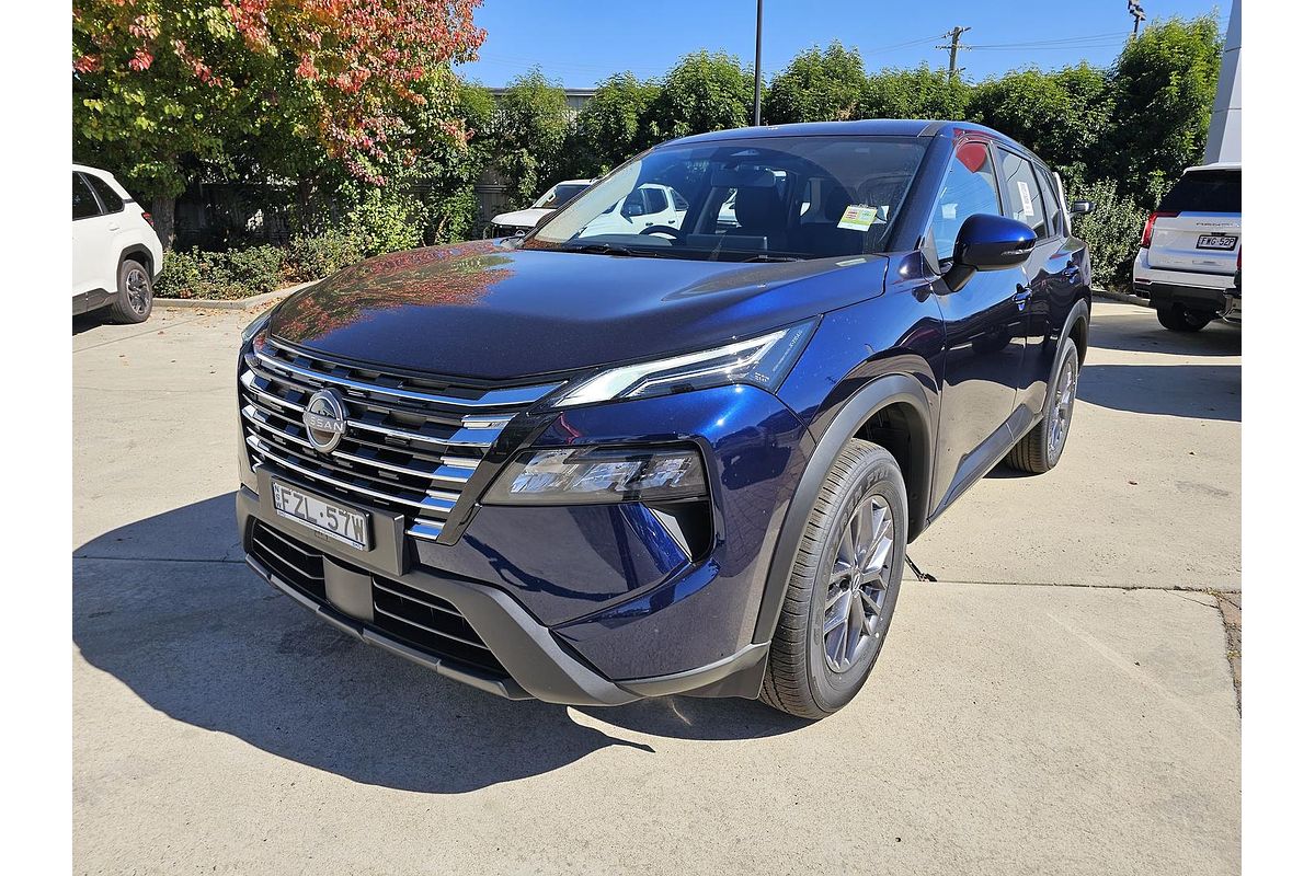 2026 Nissan X-TRAIL ST T33