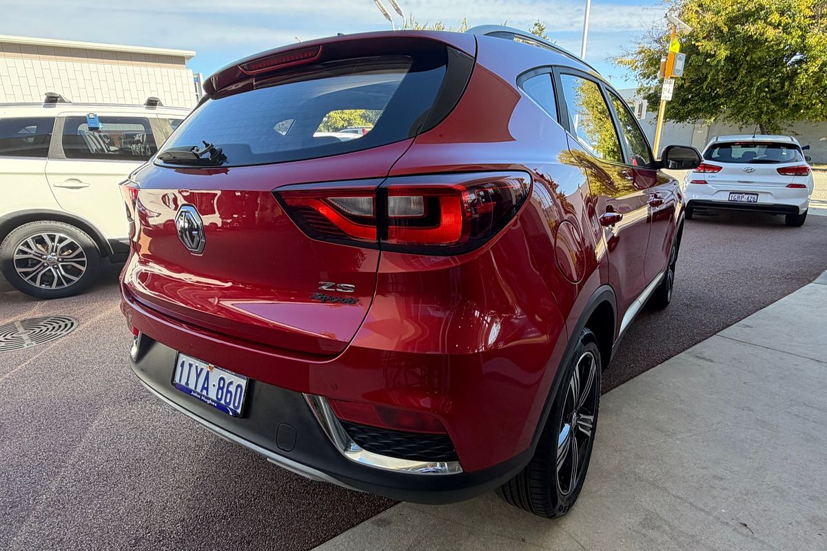 2021 MG ZS Essence AZS1