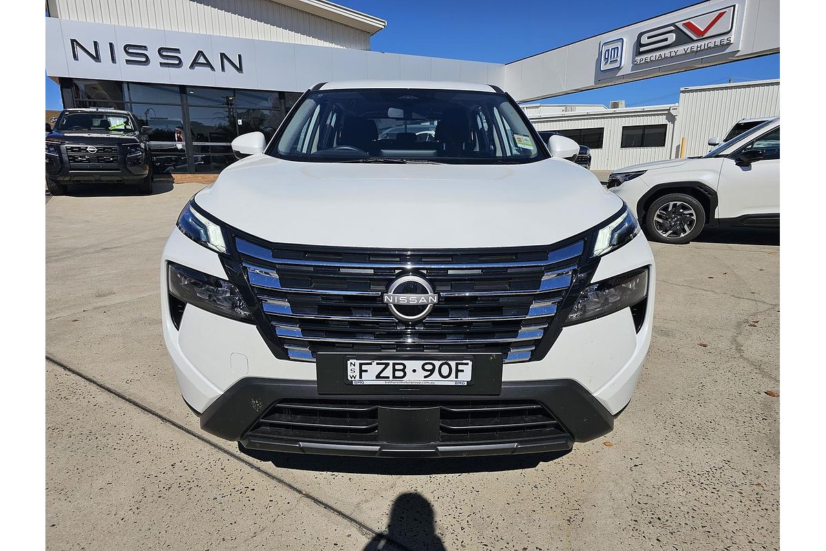 2026 Nissan X-TRAIL ST T33