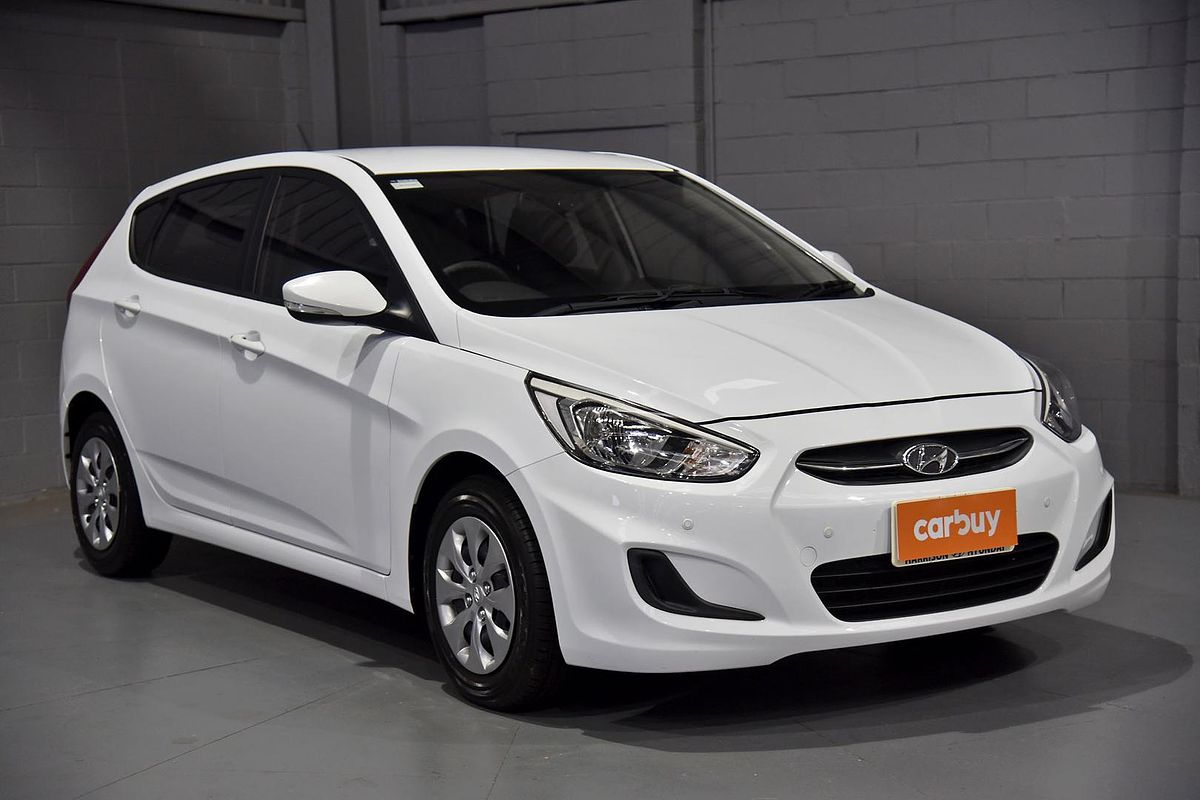 2016 Hyundai Accent Active RB4
