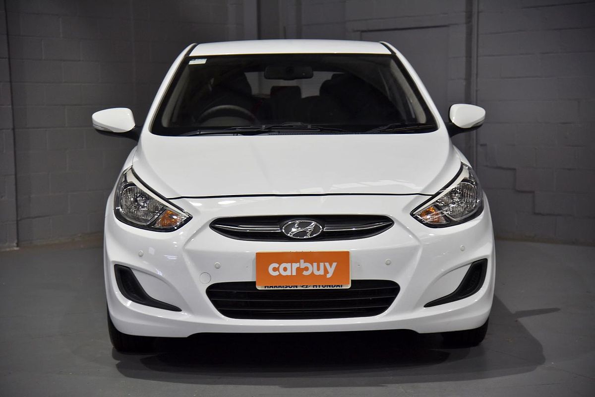 2016 Hyundai Accent Active RB4