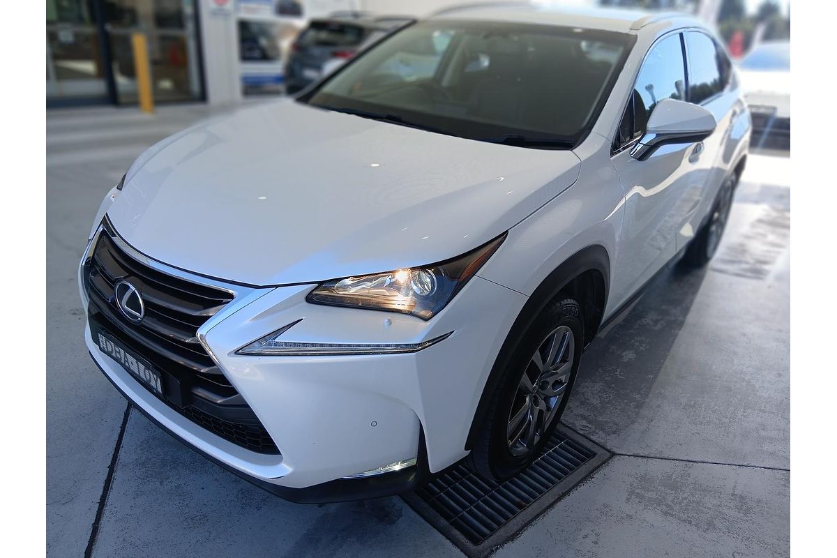 2015 Lexus NX NX200t Luxury AGZ10R