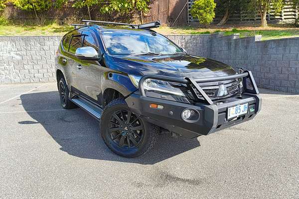 2019 Mitsubishi Pajero Sport Black Edition QE