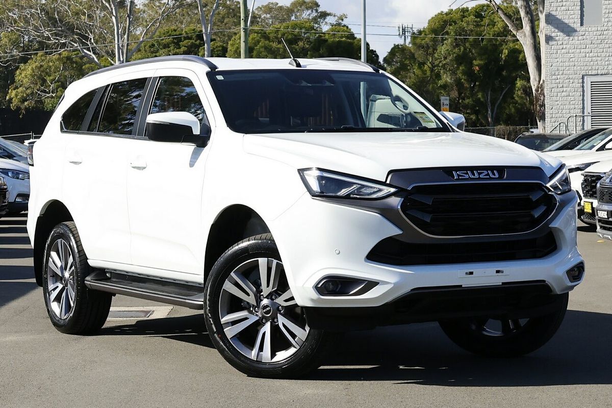 2023 Isuzu MU-X LS-T