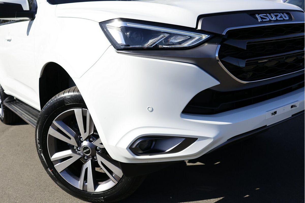 2023 Isuzu MU-X LS-T