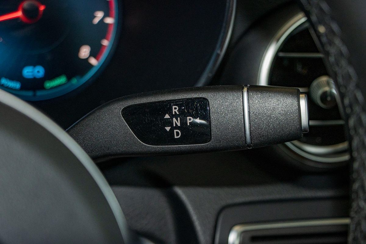 W205 809MY C200 Sedan 4dr 9G-T RONIC 9sp 1.5T