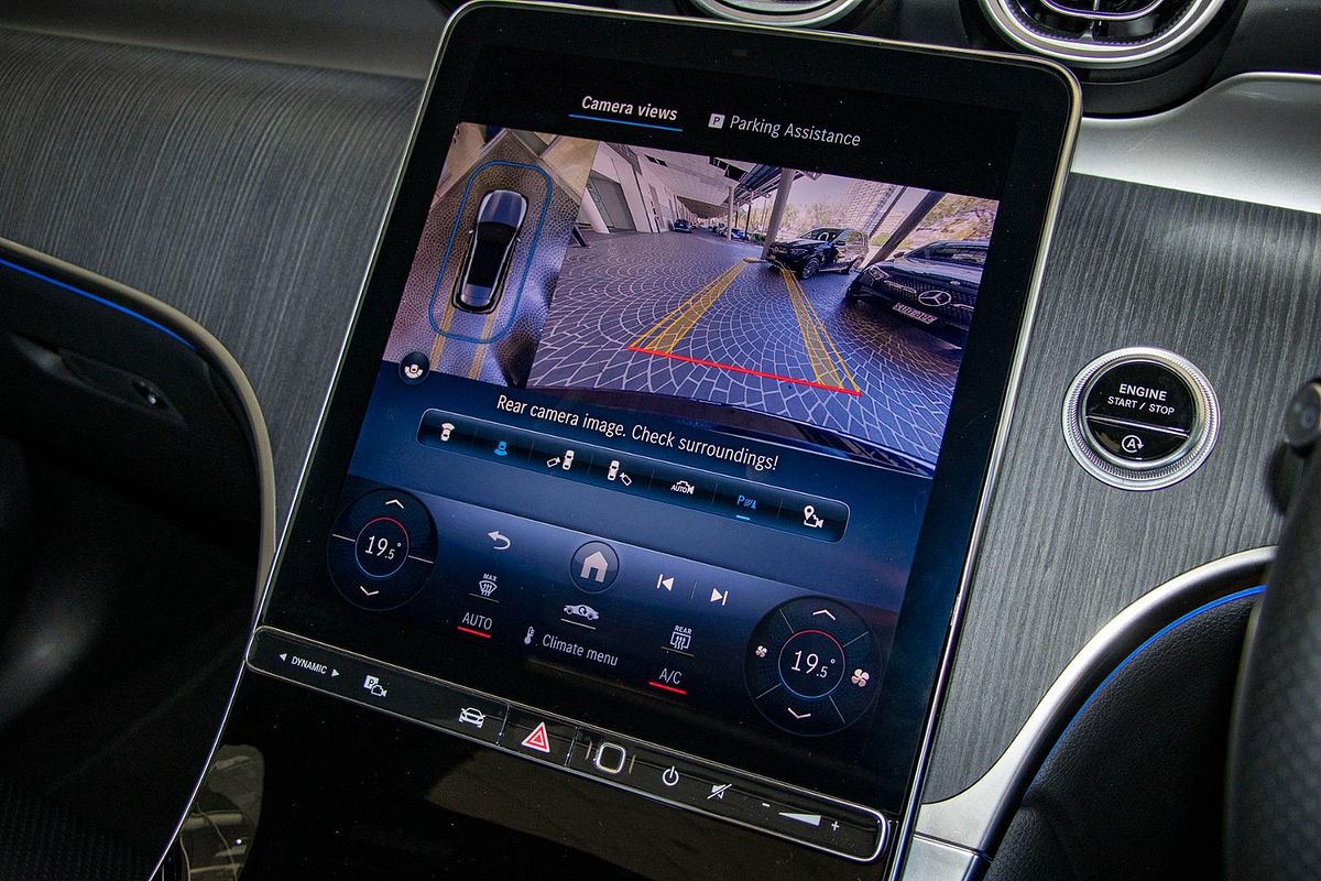 X254 803MY GLC300 WAG 9G 9sp 2 0T/17kW