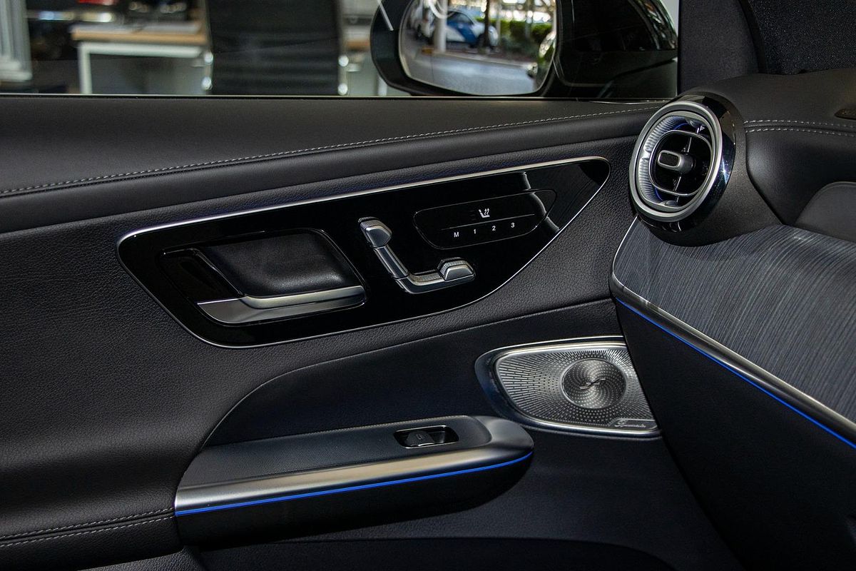 X254 803MY GLC300 WAG 9G 9sp 2 0T/17kW