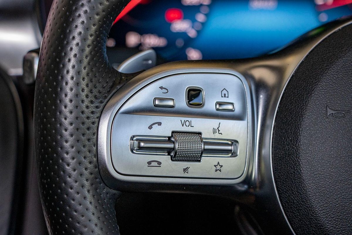 W205 809MY C200 Sedan 4dr 9G-T RONIC 9sp 1.5T