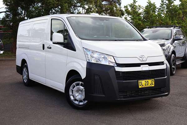 2024 Toyota Hiace GDH300R LWB