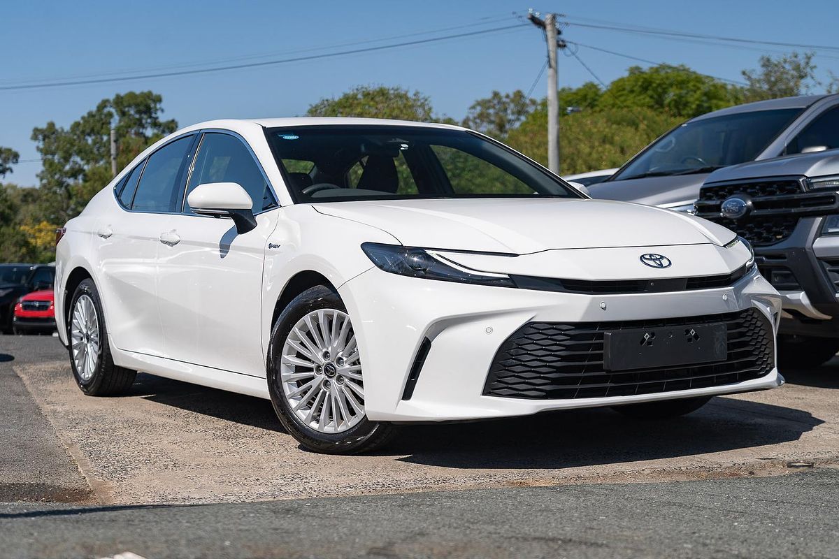 2025 Toyota Camry Ascent AXVH80R