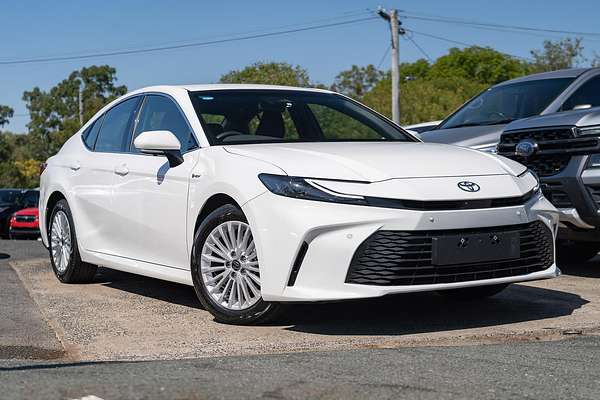 2025 Toyota Camry Ascent AXVH80R
