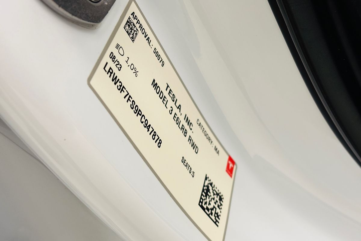 2023 TESLA MODEL 3 REAR-WHEEL DRIVE 1 SP AUTOMATIC 4D SEDAN NA 