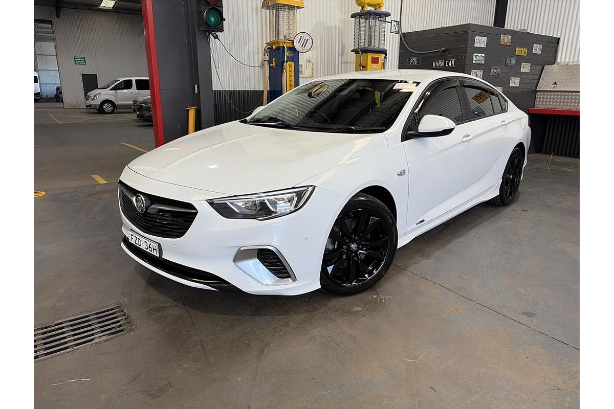 2018 Holden Commodore RS ZB
