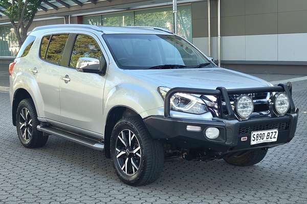 2019 Isuzu MU-X LS-T