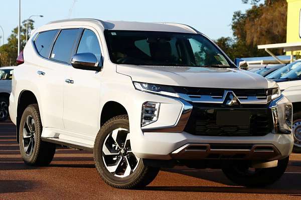 2025 Mitsubishi Pajero Sport GLS QG