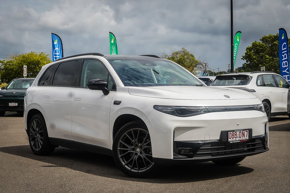 2025 Leapmotor C10 REEV Ultra Hybrid Design B11