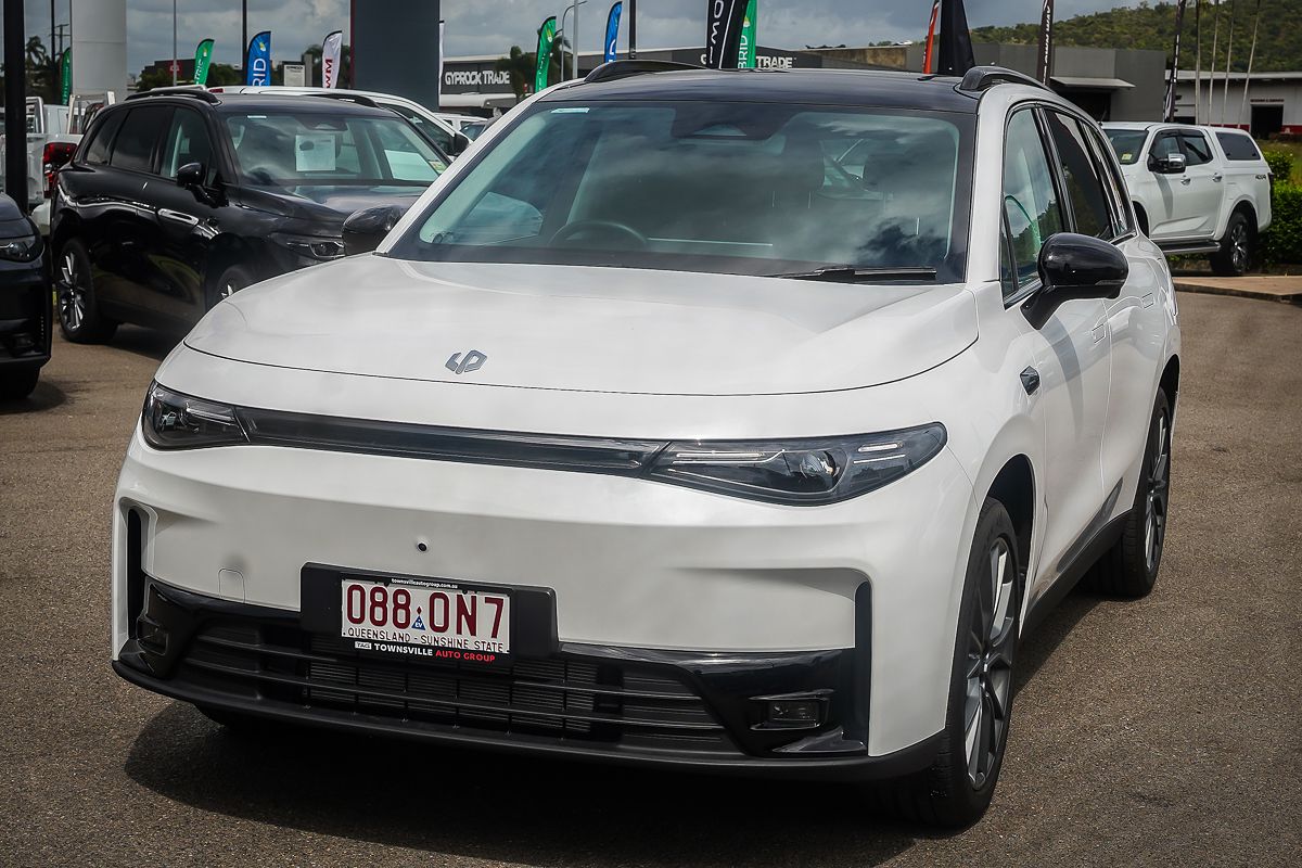 2025 Leapmotor C10 REEV Ultra Hybrid Design B11