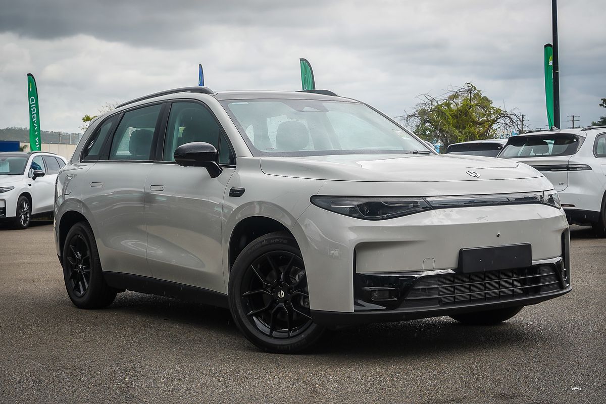 2025 Leapmotor C10 REEV Ultra Hybrid Style B11