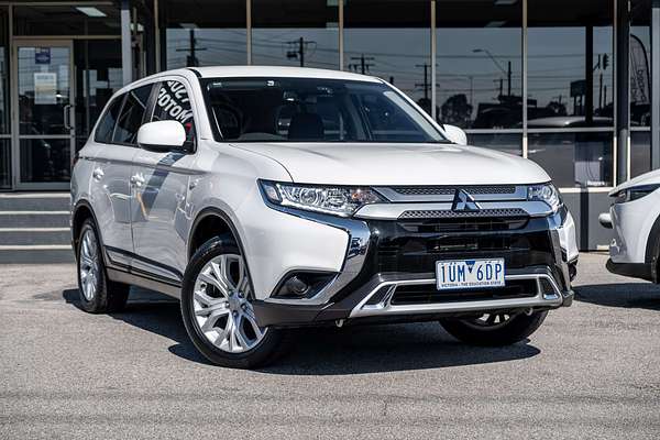 2021 Mitsubishi Outlander ES ZL