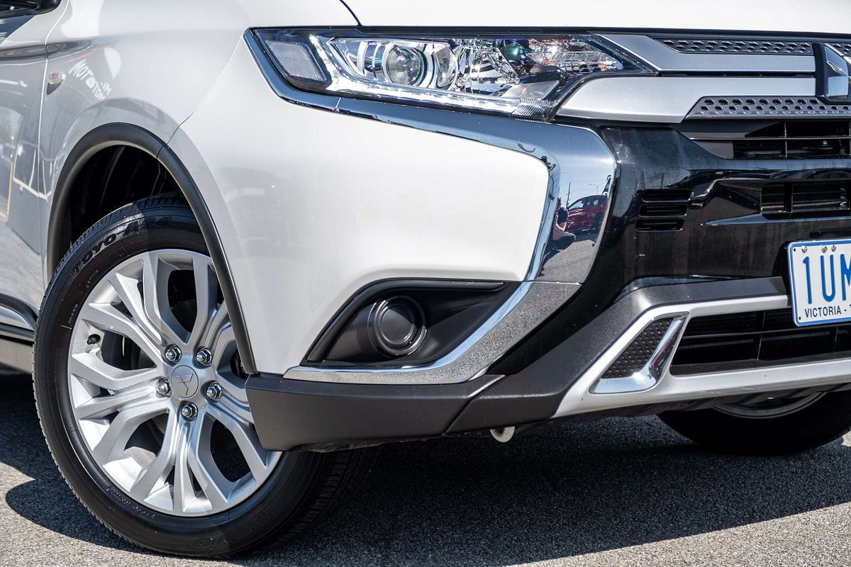 2021 Mitsubishi Outlander ES ZL