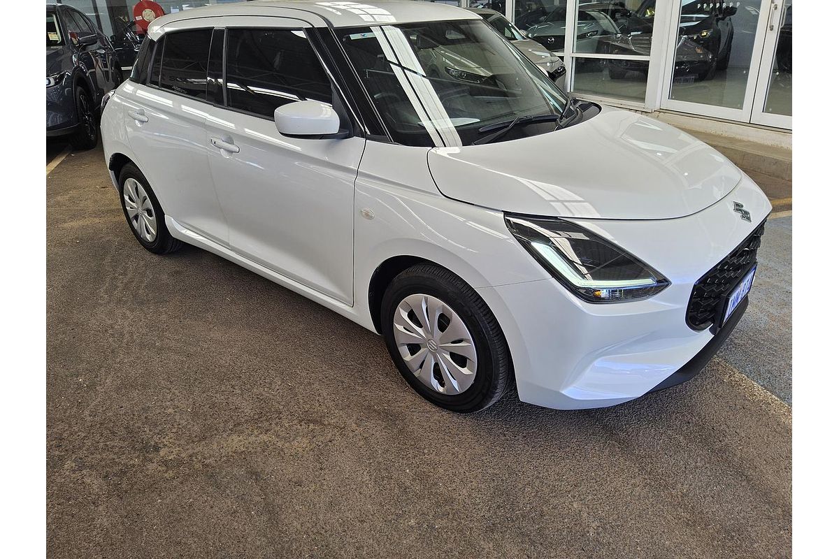 2024 Suzuki Swift Hybrid UZ