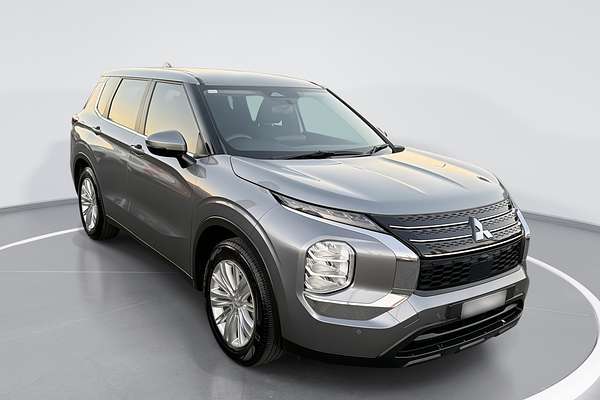 2021 Mitsubishi Outlander ES ZM