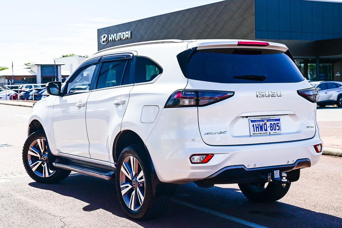 2023 Isuzu MU-X LS-T