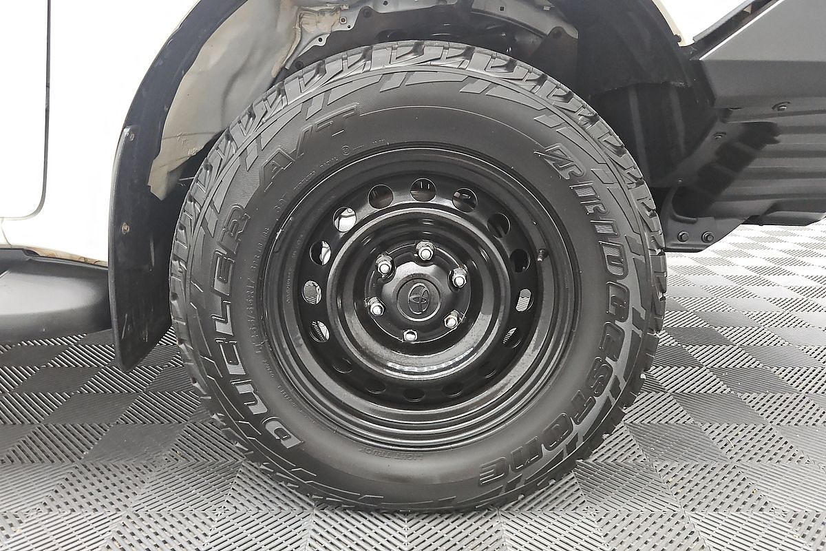 2022 Toyota Hilux SR GUN126R 4X4